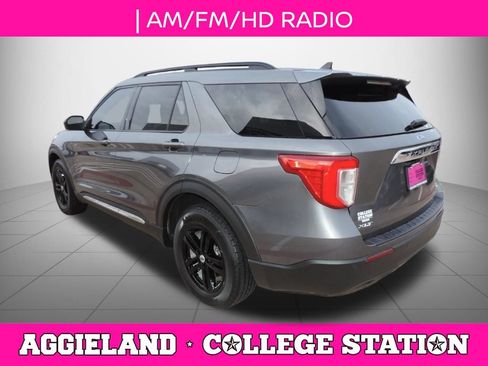 Used 2023 Ford Explorer XLT RWD image 6