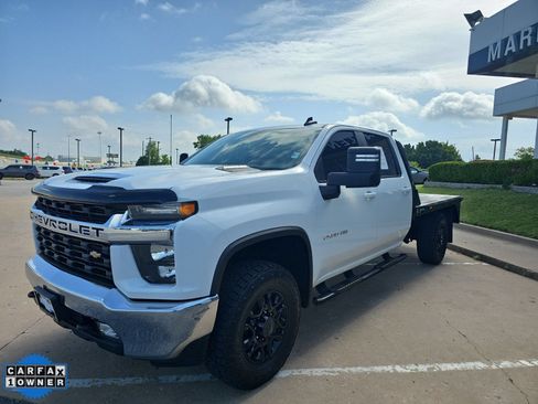 Used 2022 Chevrolet Silverado 2500 LT w/ Convenience Package AWD/4WD image 8
