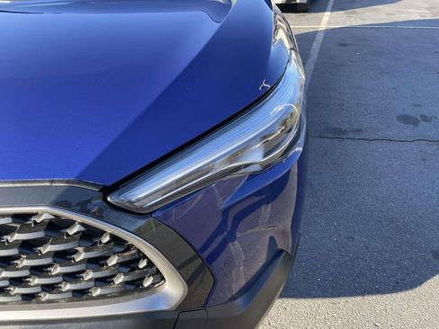 Used 2023 Toyota Corolla Cross XLE w/ Convenience Package image 14