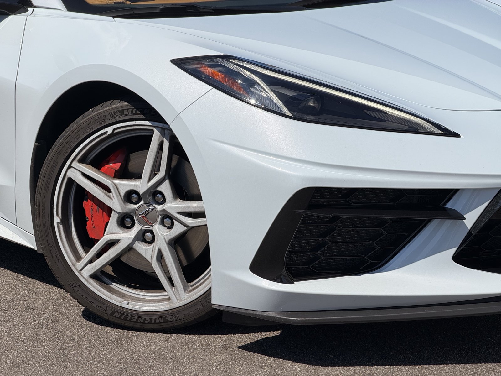 Used 2020 Chevrolet Corvette Stingray Premium Cpe w/ 3LT Preferred Equipment Group RWD image 3