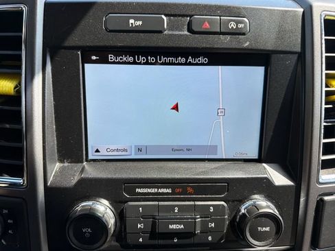 Used 2017 Ford F150 XLT w/ Equipment Group 302A Luxury AWD/4WD image 20