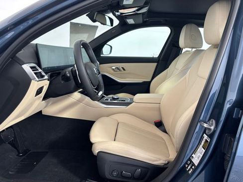 Used 2025 BMW 330i xDrive Sedan w/ M Sport Package AWD/4WD image 11