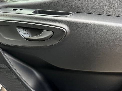 New 2025 Mercedes-Benz Sprinter 2500 image 27