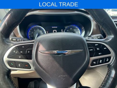 Used 2018 Chrysler Pacifica Touring-L Plus w/ Advanced Safetytec Group FWD image 34