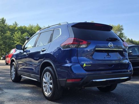 Used 2018 Nissan Rogue SV AWD/4WD image 8