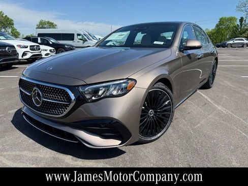 New 2026 Mercedes-Benz E 450 4MATIC Sedan image 1