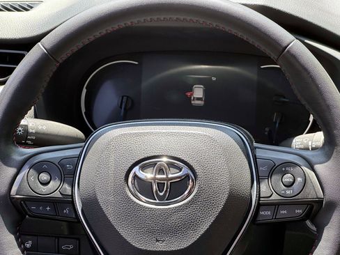 Used 2024 Toyota RAV4 SE w/ Weather & Moonroof Package AWD/4WD image 20
