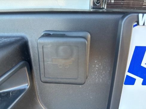 New 2026 RAM 3500 Laramie w/ Towing Technology Group image 19