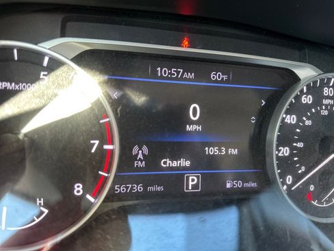 Used 2021 Nissan Sentra SV image 12