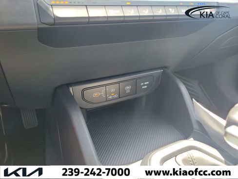 New 2026 Kia K4 FWD image 30