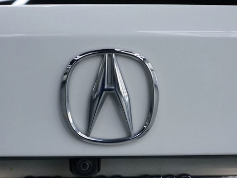 Used 2016 Acura TLX image 8