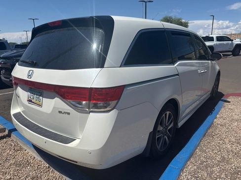 Used 2015 Honda Odyssey Touring image 14