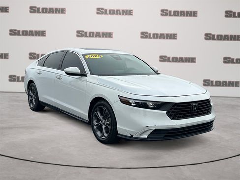 Used 2023 Honda Accord EX image 7