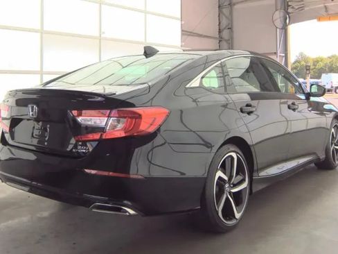 Used 2021 Honda Accord Sport image 3