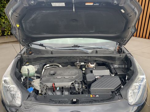 Used 2019 Kia Sportage LX FWD image 24