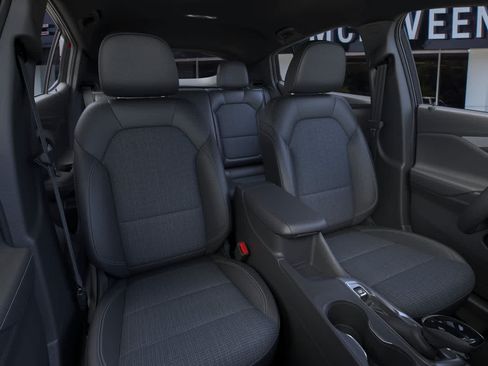 New 2026 Buick Envista Preferred FWD image 16