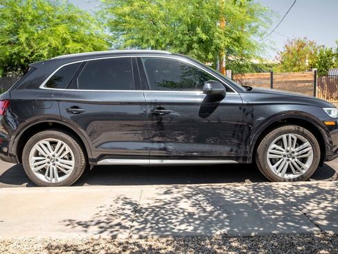 Used 2018 Audi Q5 2.0T Premium Plus w/ Premium Plus Package AWD/4WD image 6