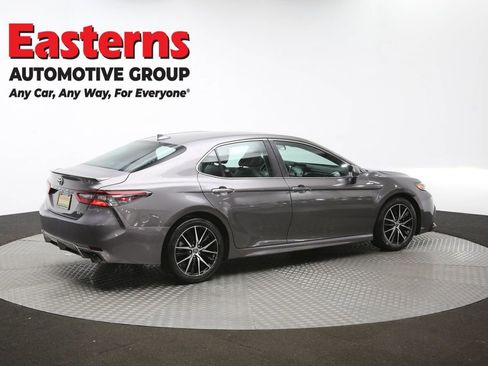 Used 2024 Toyota Camry SE image 41