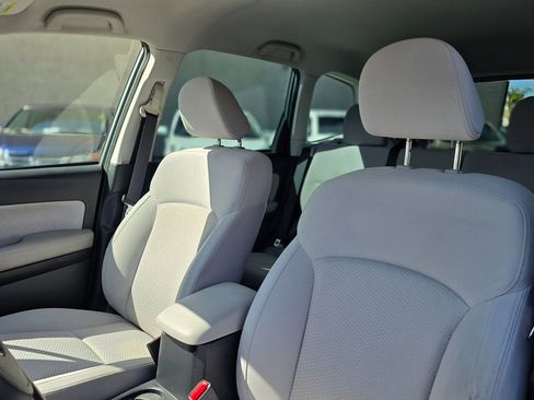 Used 2017 Subaru Forester 2.5i w/ Alloy Wheel Package image 16