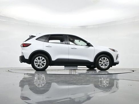 New 2026 Ford Escape Active image 32