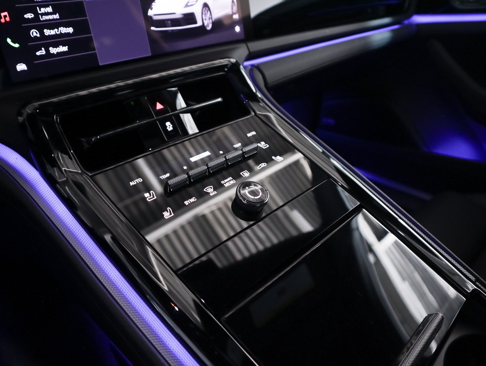 Certified 2026 Porsche Panamera RWD image 17