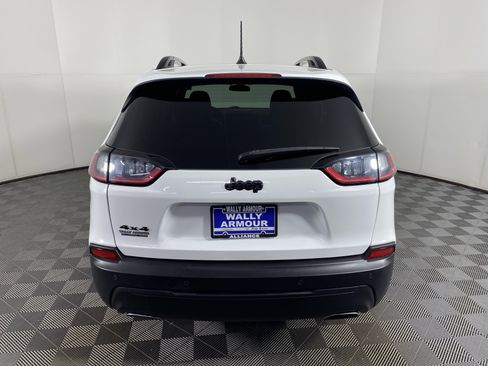 Used 2020 Jeep Cherokee Latitude Plus AWD/4WD image 8
