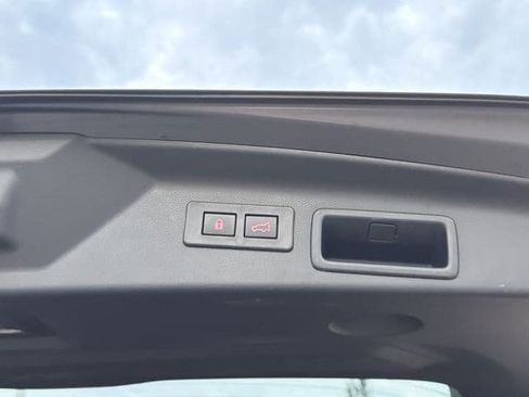 Certified 2026 Subaru Forester Touring AWD/4WD image 12