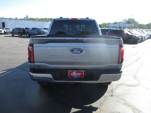 Used 2025 Ford F150 Lariat w/ Equipment Group 501A Mid AWD/4WD image 7