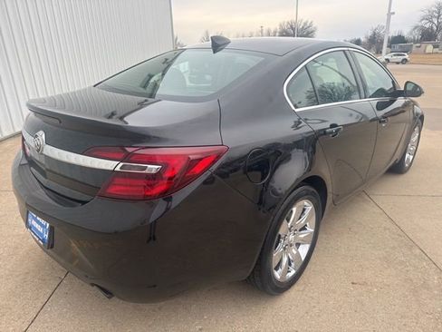 Used 2015 Buick Regal Premium w/ Experience Buick Package image 8