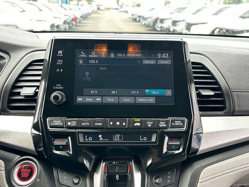 Used 2018 Honda Odyssey EX-L image 26