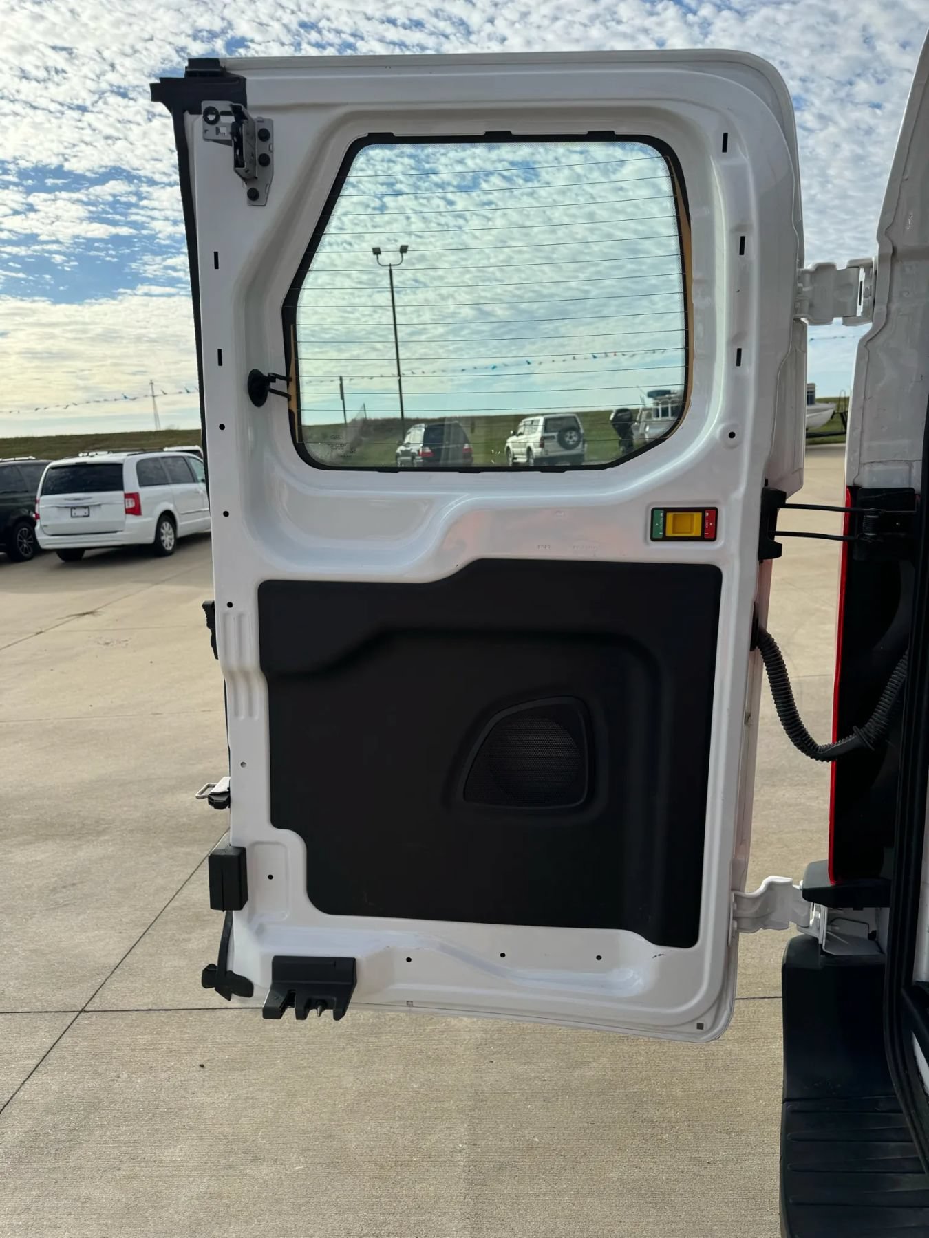 Used 2024 Ford Transit 250 Low Roof w/ Exterior Upgrade Package RWD image 10