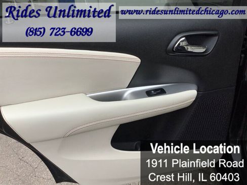 Used 2011 Dodge Journey Lux w/ Trailer Tow Prep Group image 30