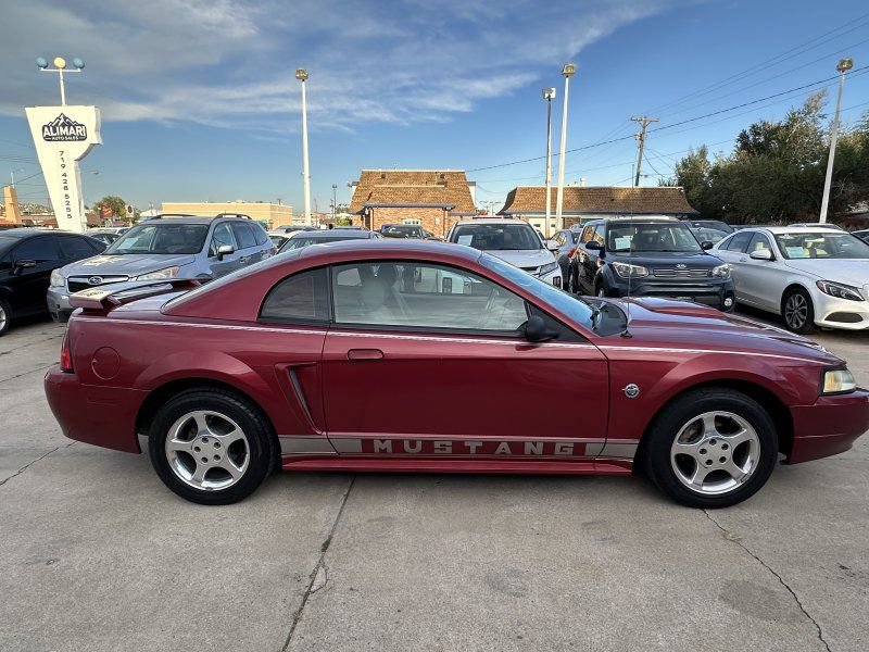 Used 2004 Ford Mustang Coupe RWD image 8