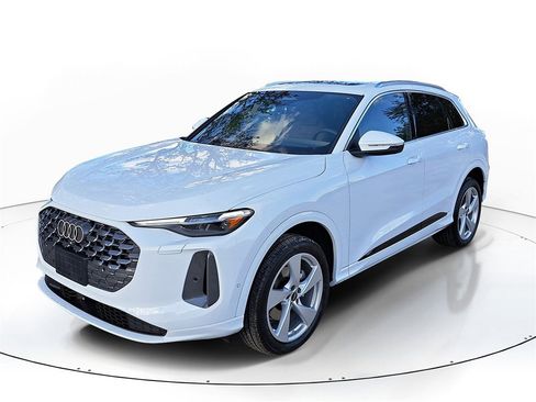 New 2025 Audi Q5 2.0T Premium Plus image 2