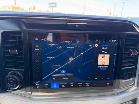 Used 2025 Ford F250 Platinum AWD/4WD image 26