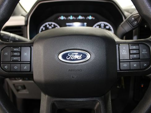 Used 2023 Ford F150 XLT AWD/4WD image 40