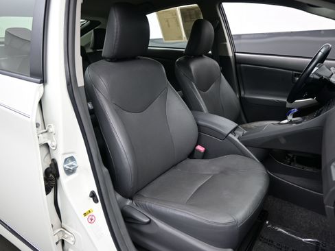 Used 2011 Toyota Prius Four FWD image 12