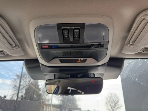 Certified 2025 Subaru Crosstrek 2.0i Premium image 19