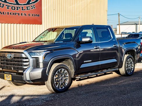 Used 2024 Toyota Tundra Limited image 8