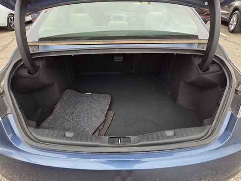 Used 2019 Lincoln MKZ Premiere image 13