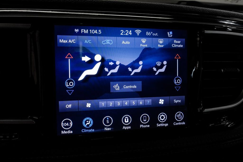 Used 2020 Chrysler Pacifica Limited FWD image 44