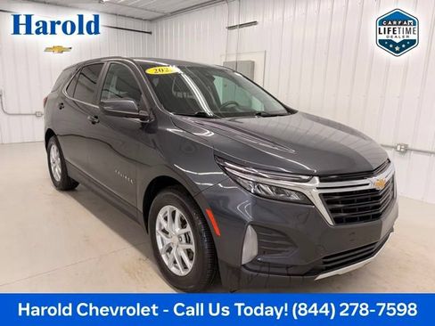 Used 2023 Chevrolet Equinox LT FWD image 1