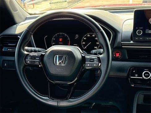 Used 2024 Honda Pilot Sport image 14