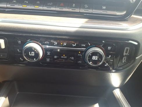 Used 2025 Chevrolet Silverado 1500 LTZ w/ Technology Package AWD/4WD image 19