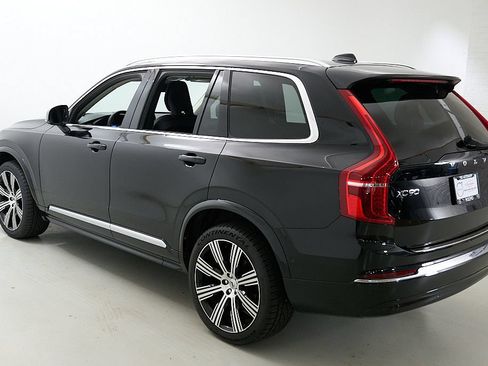 Certified 2023 Volvo XC90 B6 Ultimate w/ Protection Package Premier AWD/4WD image 7