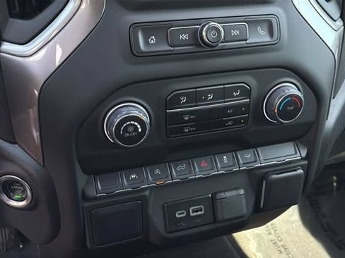 Used 2025 Chevrolet Silverado 1500 Custom RWD image 29