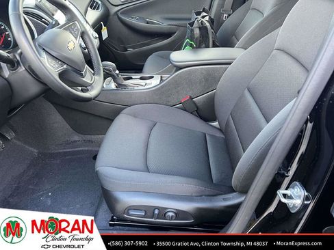 Certified 2024 Chevrolet Malibu RS w/ LPO, Floor Liner Package image 17