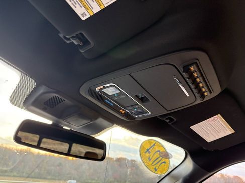 Used 2024 Ford F350 Platinum image 48