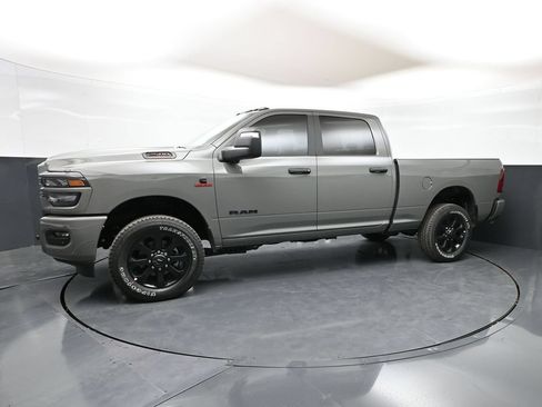 New 2026 RAM 2500 Big Horn AWD/4WD image 39