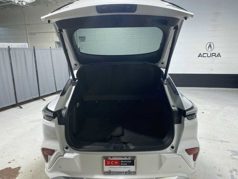 Used 2024 Buick Envista Avenir FWD image 19